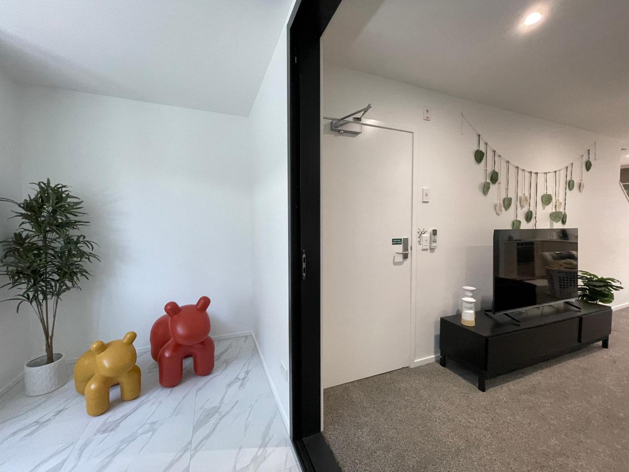 Luxury Cbd 2 Bed Near Riverside Market Free Parking! كريستتشيرش المظهر الخارجي الصورة