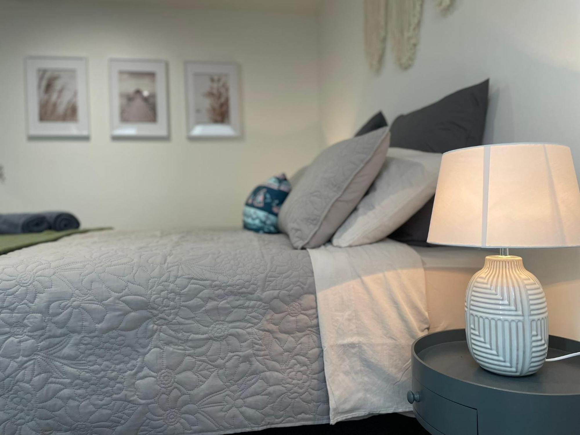 Luxury Cbd 2 Bed Near Riverside Market Free Parking! كريستتشيرش المظهر الخارجي الصورة
